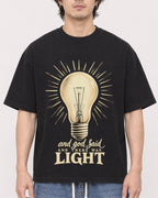 Mockup Boxy Heavyweight Tee Black male close-up 03