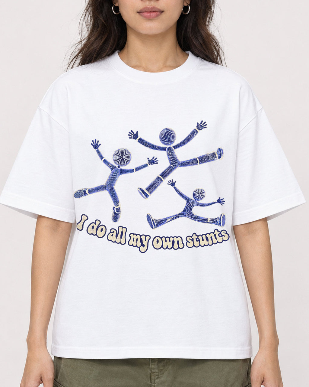 Mockup Boxy Heavyweight Tee White female close-up 02