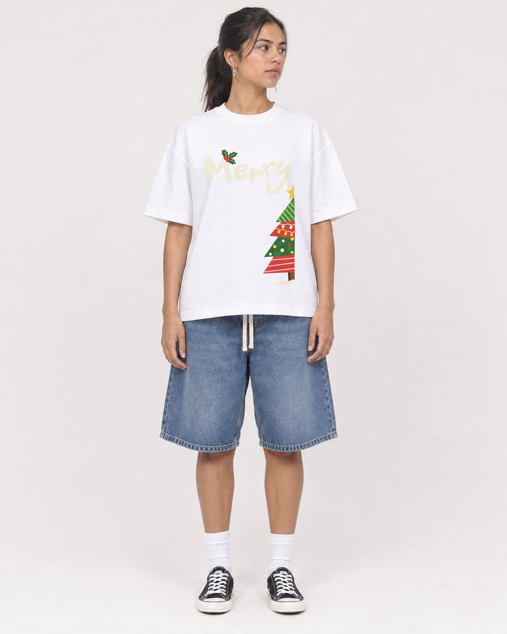 Mockup Boxy Heavyweight Tee White female full-body 16