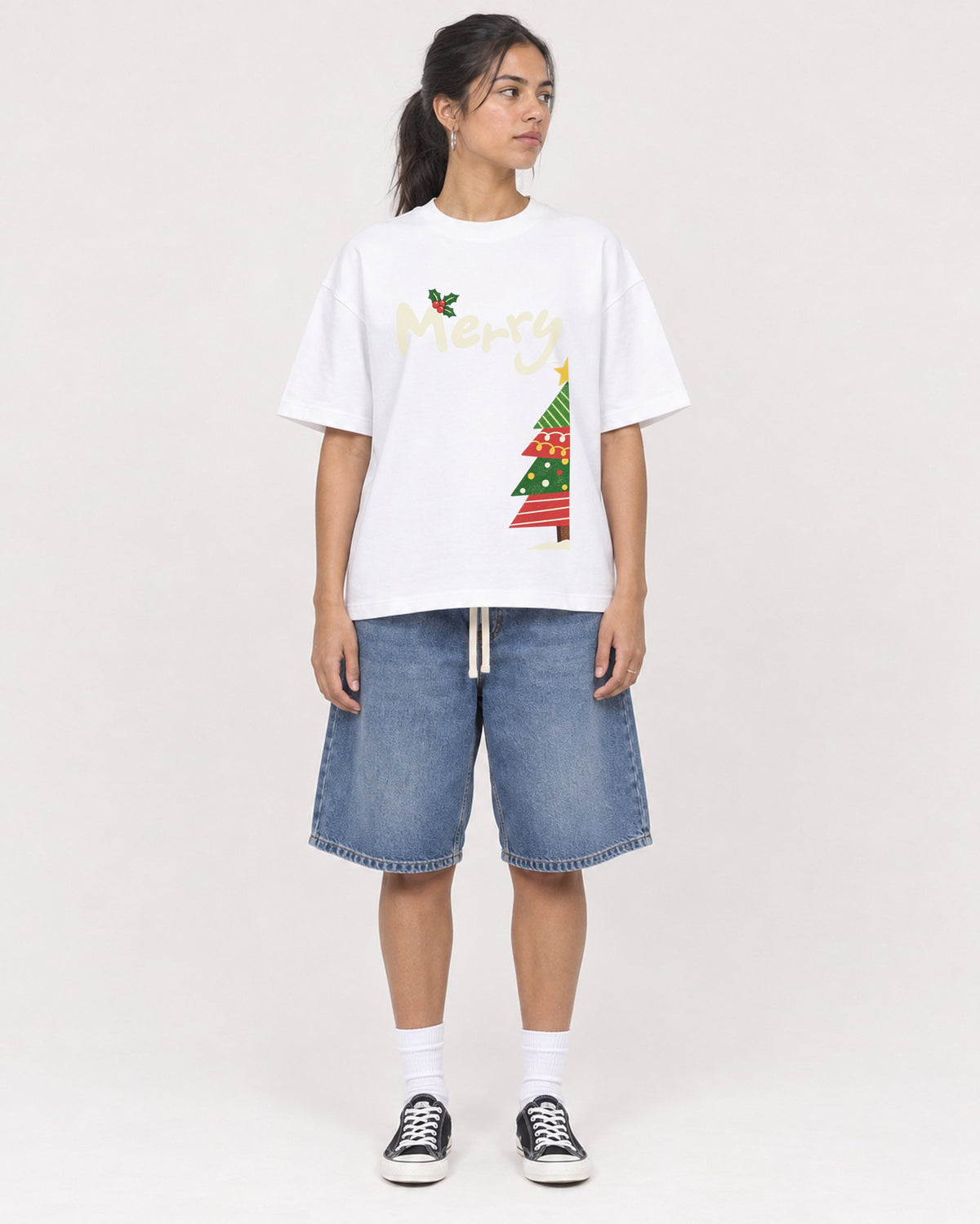 Mockup Boxy Heavyweight Tee White female full-body 16