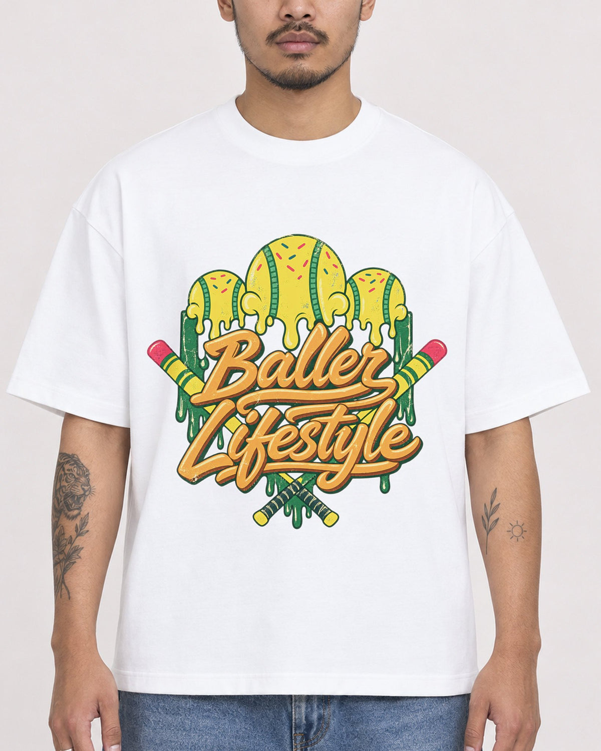 Mockup Boxy Heavyweight Tee White male close-up 12