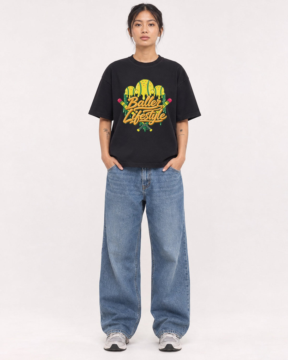 Mockup Boxy Heavyweight Tee Black female full-body 12