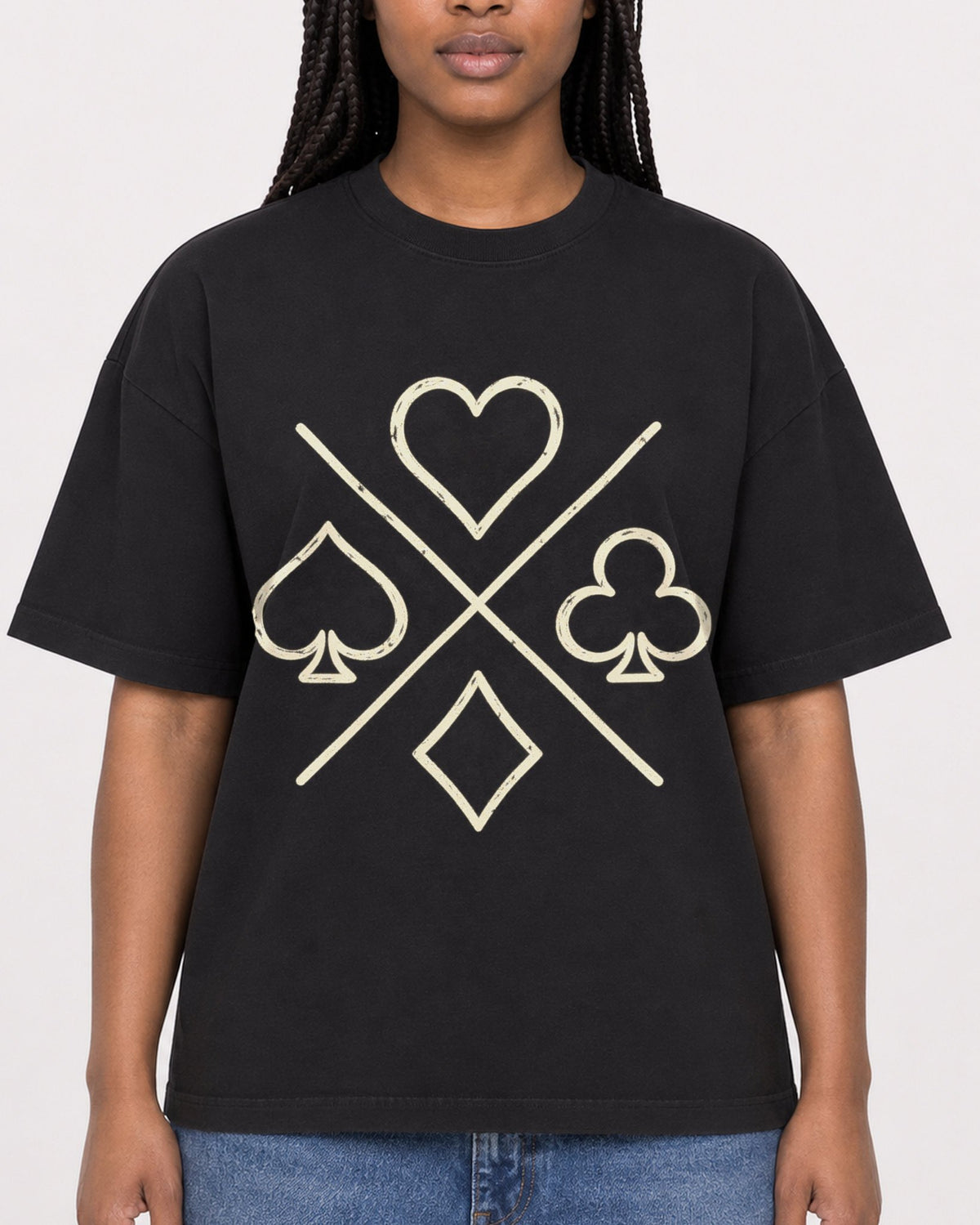 Mockup Boxy Heavyweight Tee Black female close-up 04