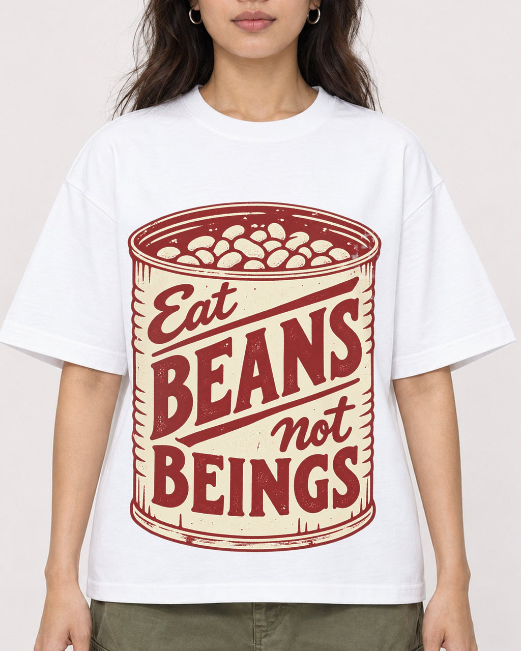 Mockup Boxy Heavyweight Tee White female close-up 02
