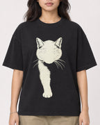 Mockup Boxy Heavyweight Tee Black female close-up 02