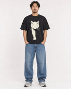 Mockup Boxy Heavyweight Tee Black male full-body 02