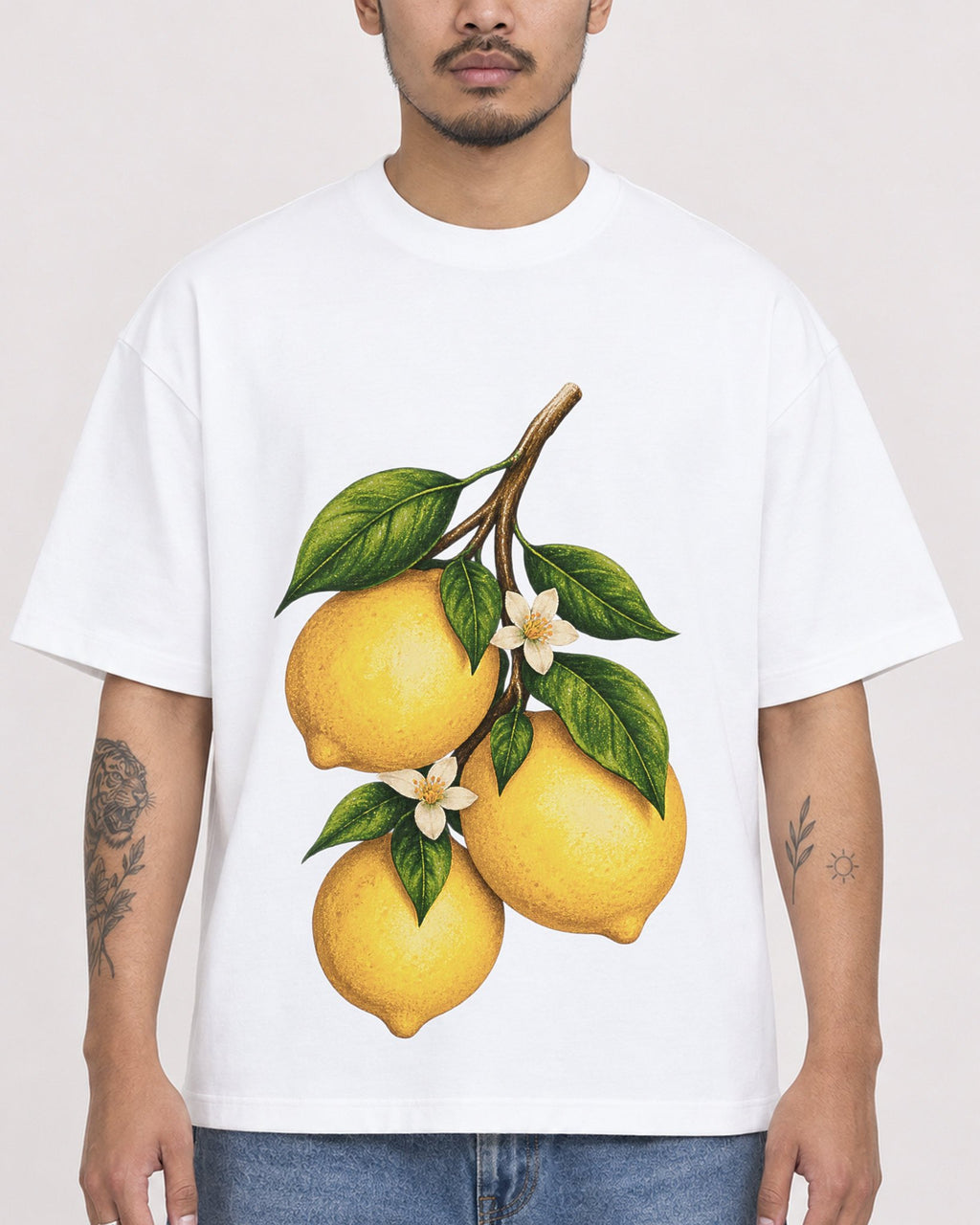 Mockup Boxy Heavyweight Tee White male close-up 12