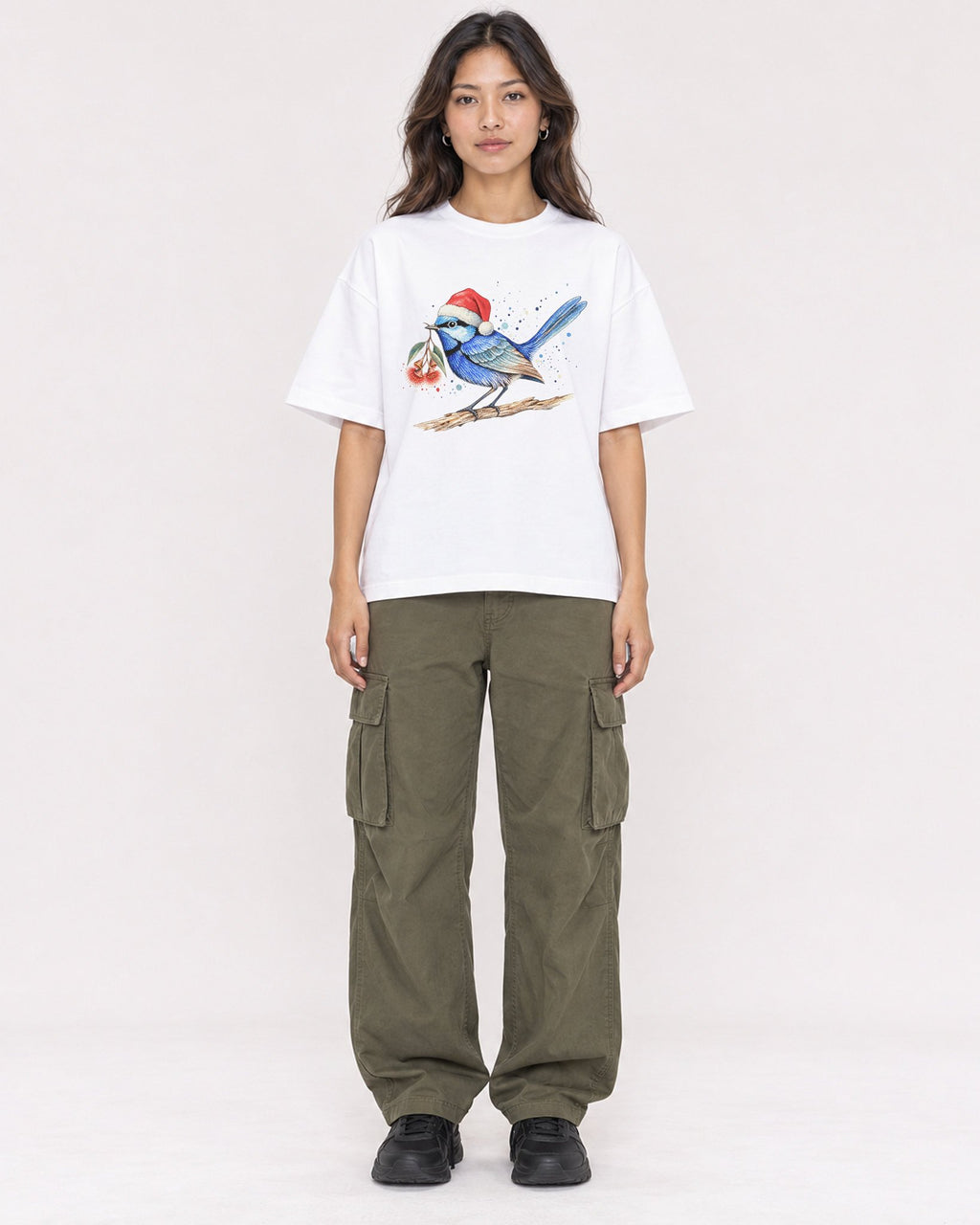 Mockup Boxy Heavyweight Tee White female full-body 02