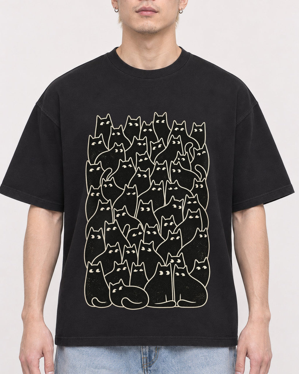 Mockup Boxy Heavyweight Tee Black male close-up 33