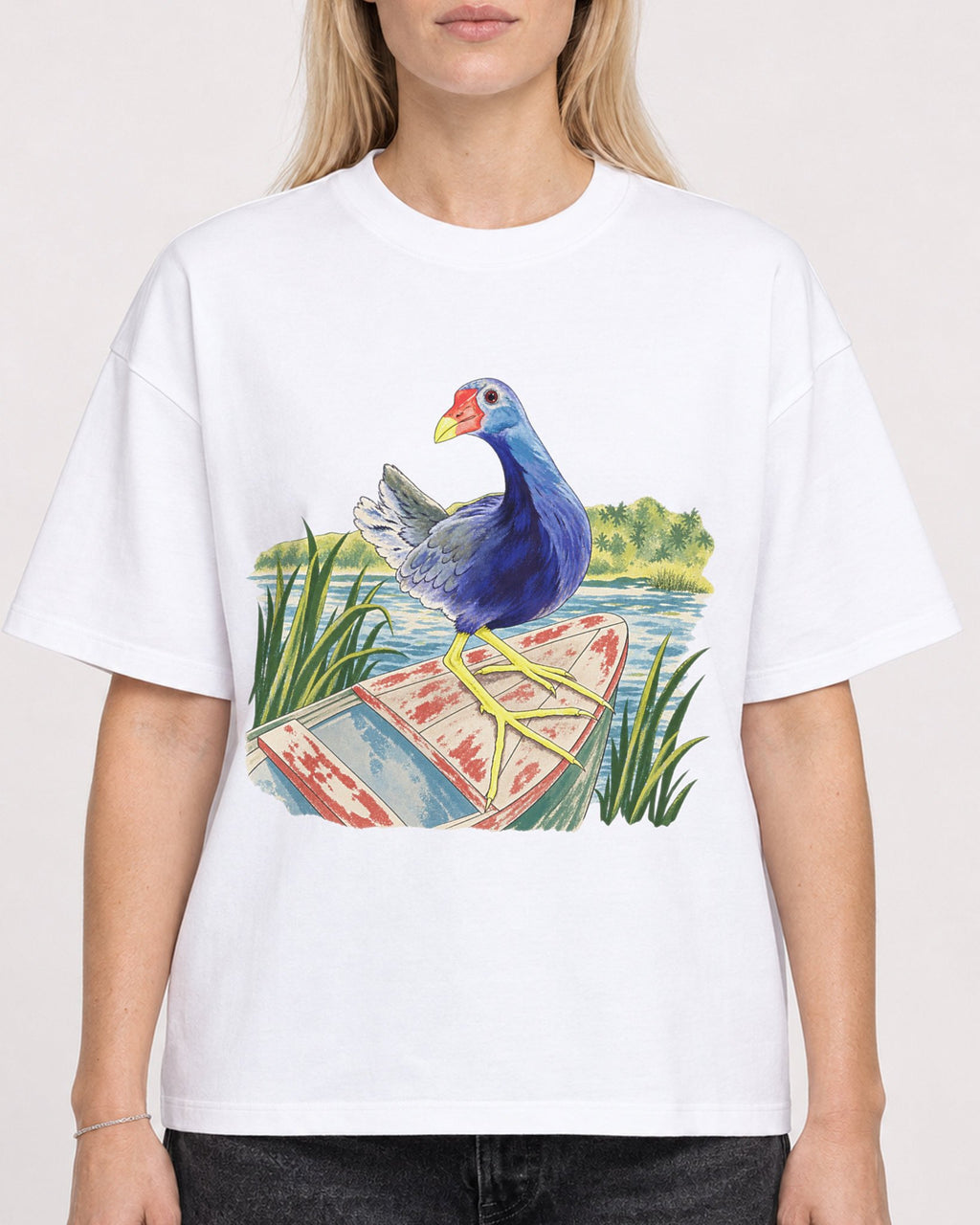 Mockup Boxy Heavyweight Tee White female close-up 08