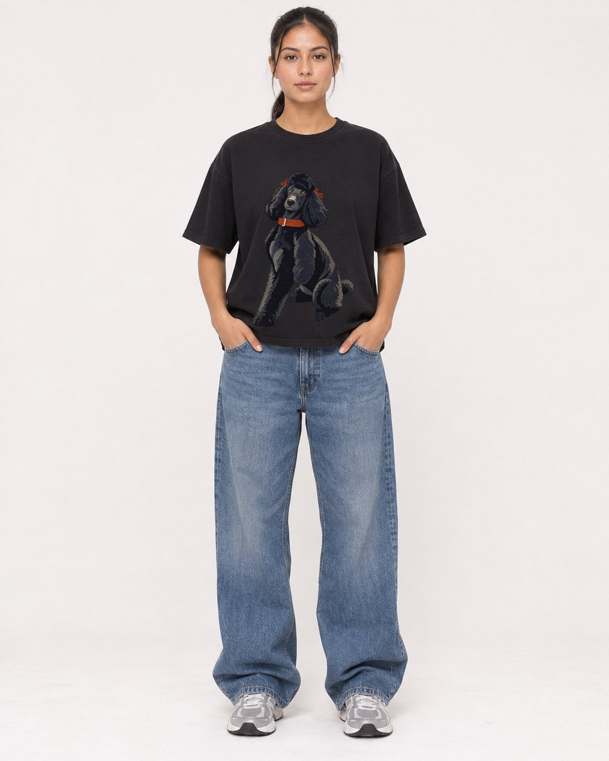 Mockup Boxy Heavyweight Tee Black female full-body 16