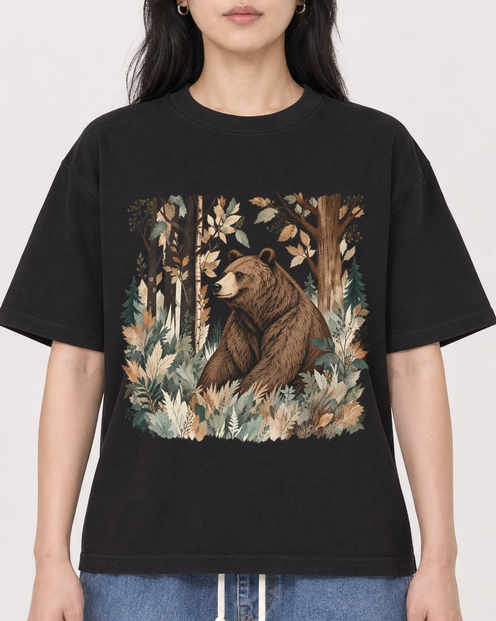 Mockup Boxy Heavyweight Tee Black female close-up 13