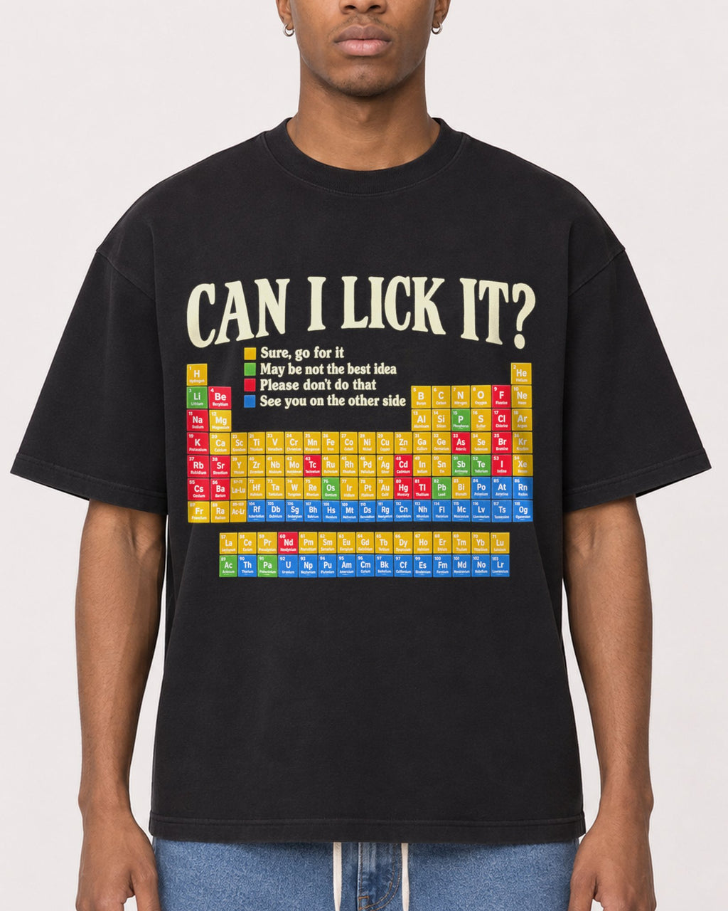 Mockup Boxy Heavyweight Tee Black male close-up 35