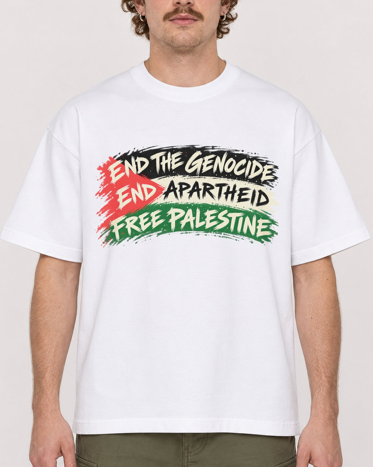 Mockup Boxy Heavyweight Tee White male close-up 09