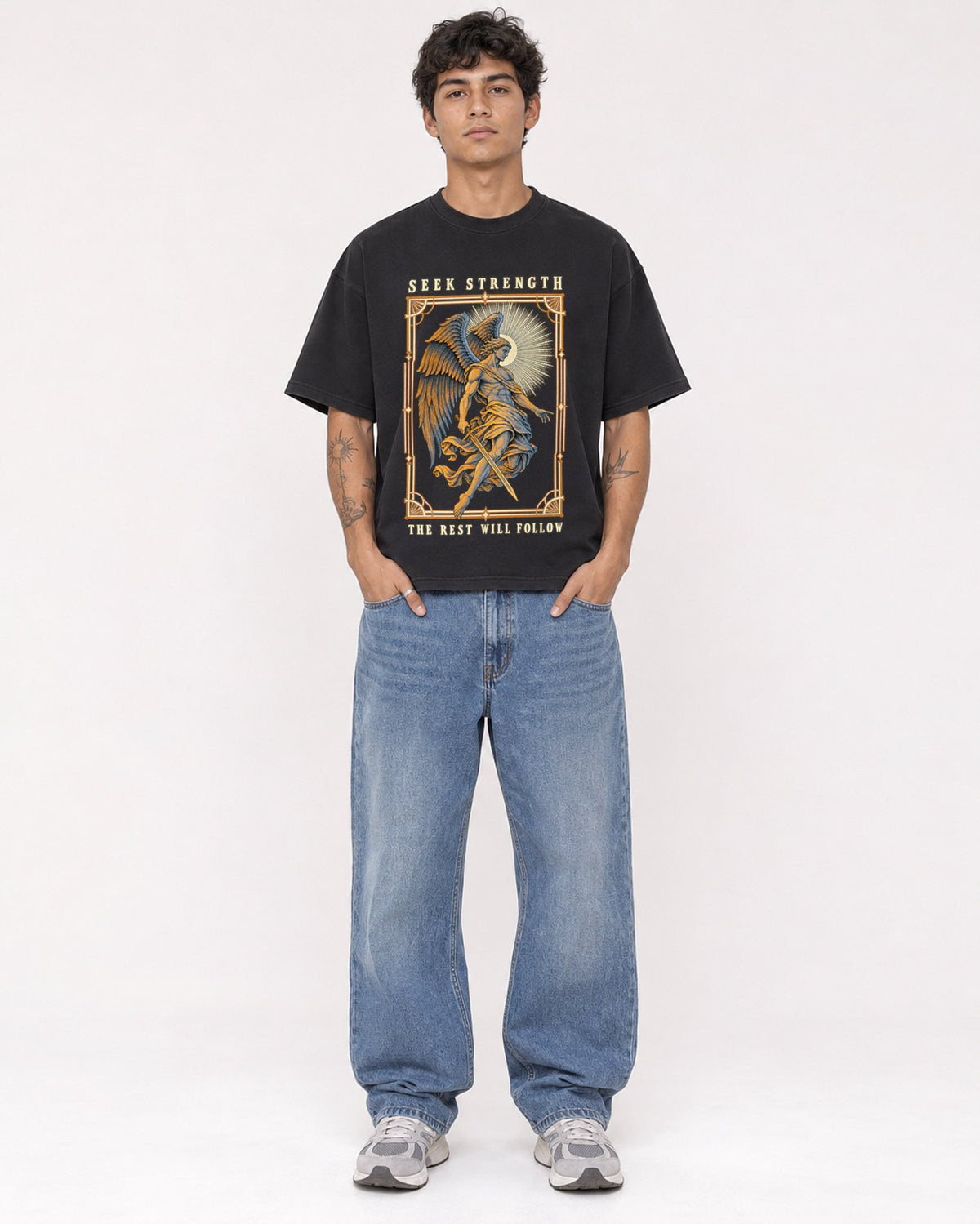 Mockup Boxy Heavyweight Tee Black male full-body 06