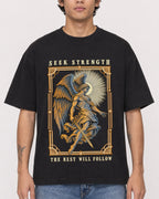 Mockup Boxy Heavyweight Tee Black male close-up 06