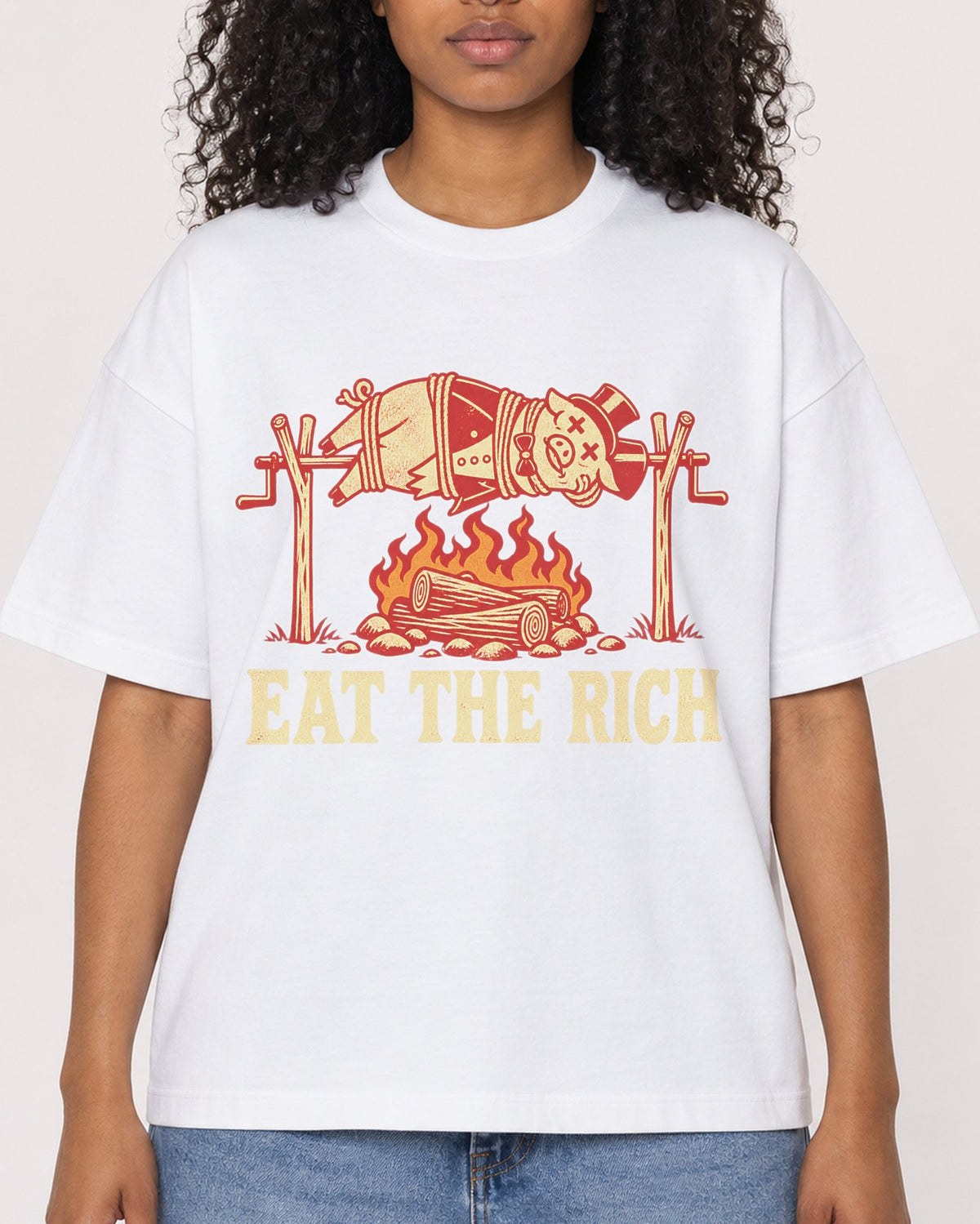 Mockup Boxy Heavyweight Tee White female close-up 05