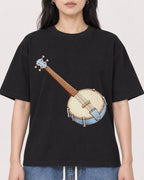 Mockup Boxy Heavyweight Tee Black female close-up 13