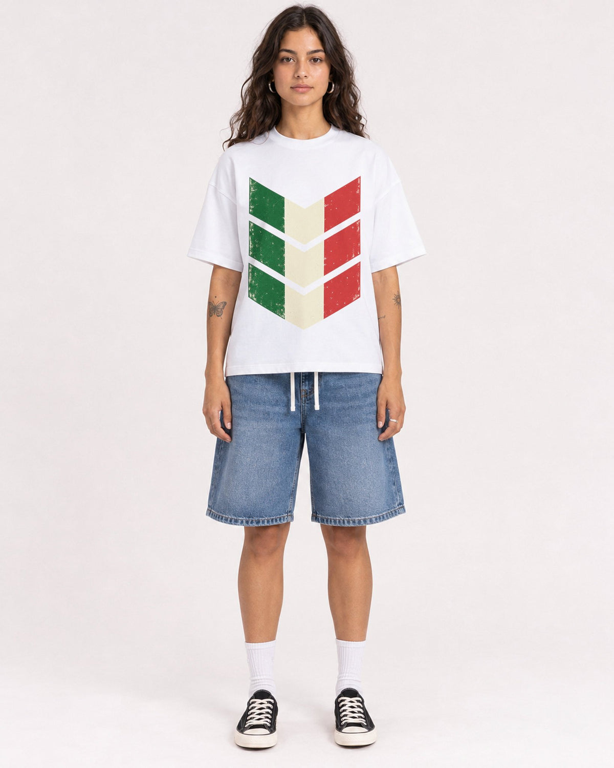 Mockup Boxy Heavyweight Tee White female full-body 06