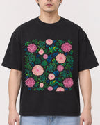 Mockup Boxy Heavyweight Tee Black male close-up 13