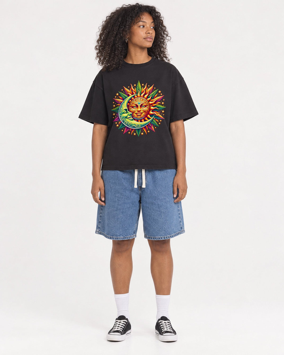 Mockup Boxy Heavyweight Tee Black female full-body 05