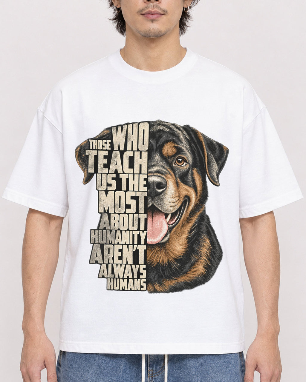 Mockup Boxy Heavyweight Tee White male close-up 03
