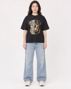 Mockup Boxy Heavyweight Tee Black female full-body 03