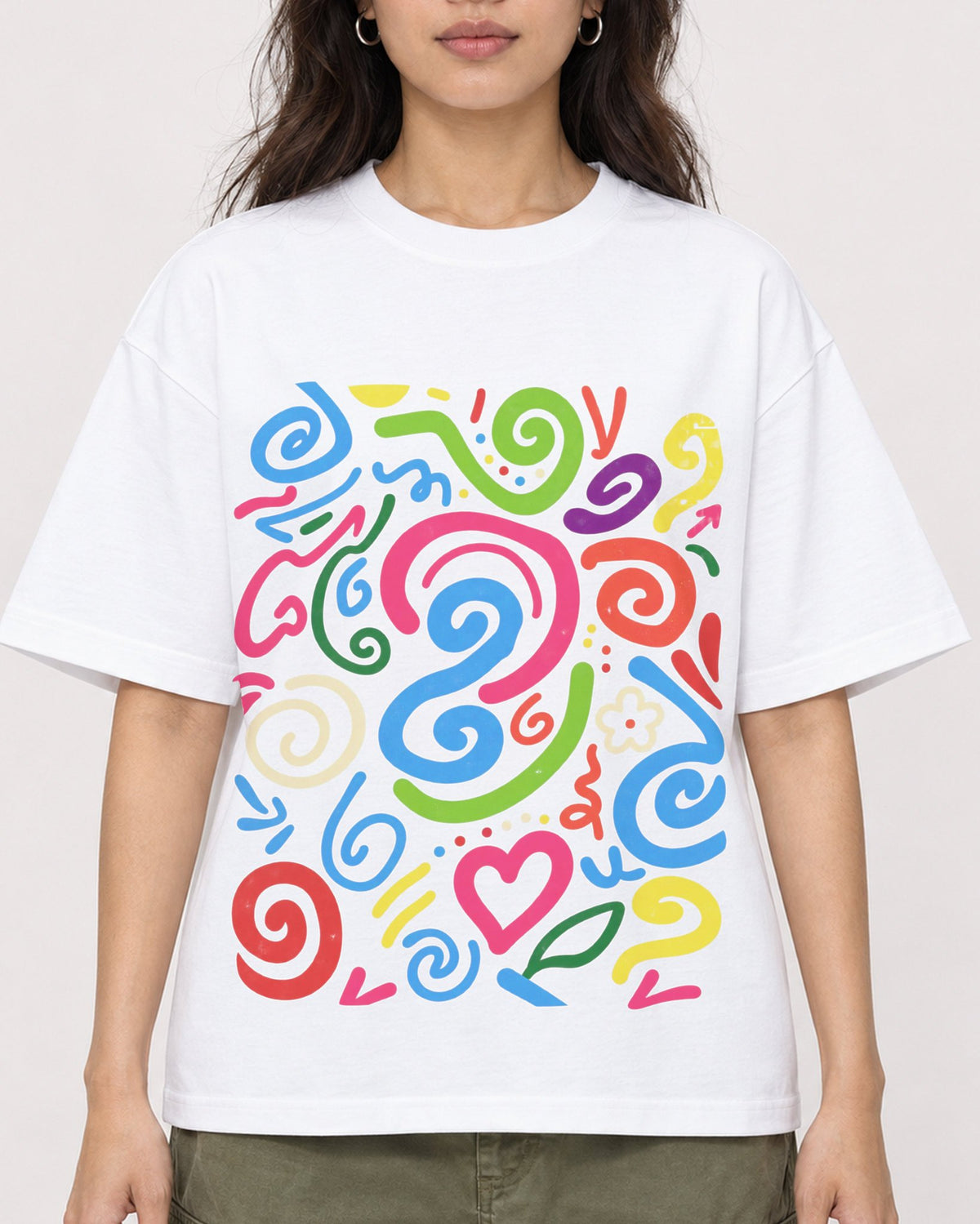 Mockup Boxy Heavyweight Tee White female close-up 02