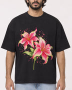 Mockup Boxy Heavyweight Tee Black male close-up 17