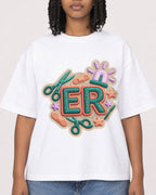 Mockup Boxy Heavyweight Tee White female close-up 15
