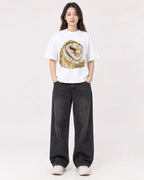 Mockup Boxy Heavyweight Tee White female full-body 03