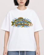 Mockup Boxy Heavyweight Tee White female close-up 11