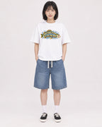 Mockup Boxy Heavyweight Tee White female full-body 11