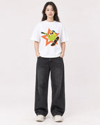 Mockup Boxy Heavyweight Tee White female full-body 03