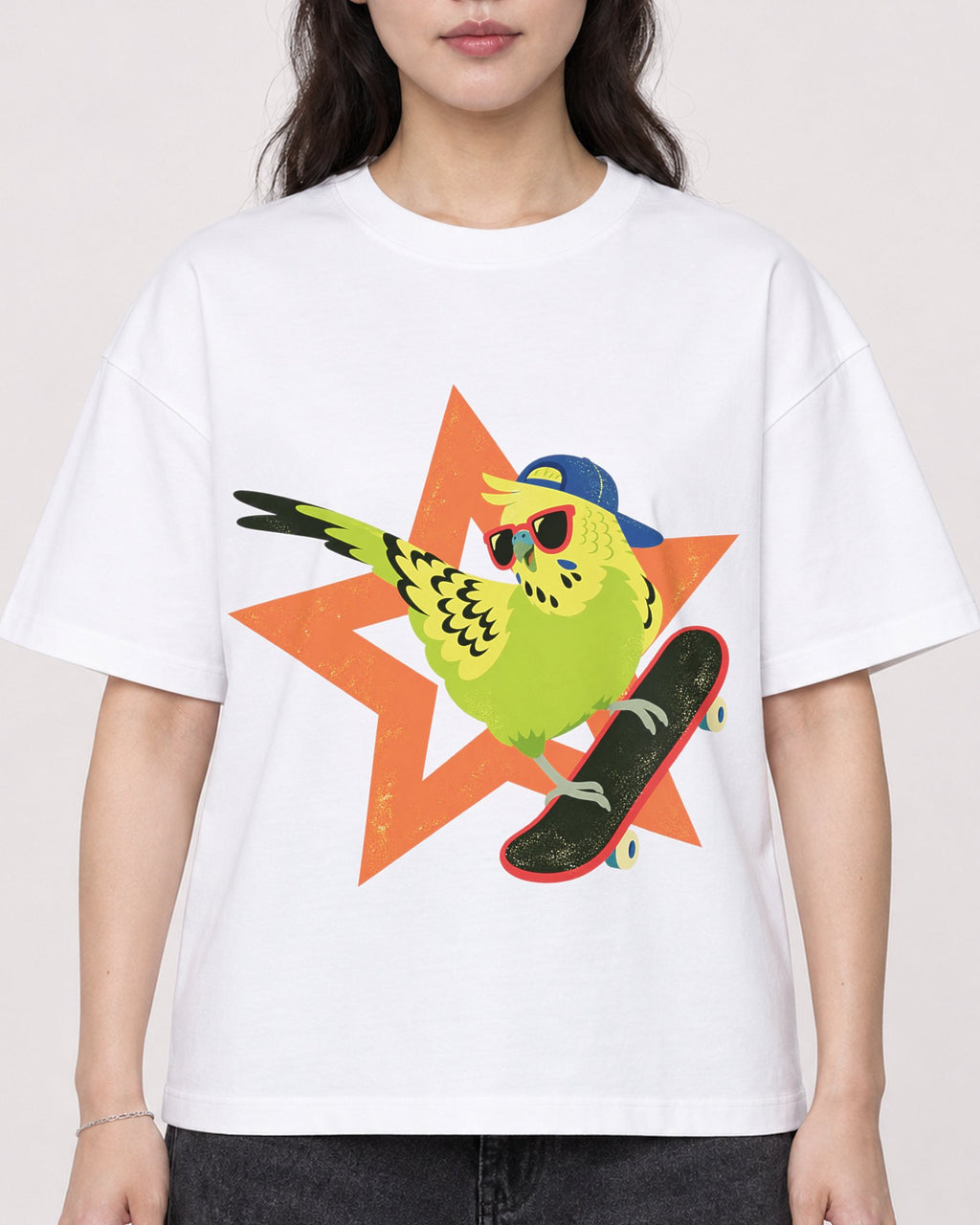 Mockup Boxy Heavyweight Tee White female close-up 03