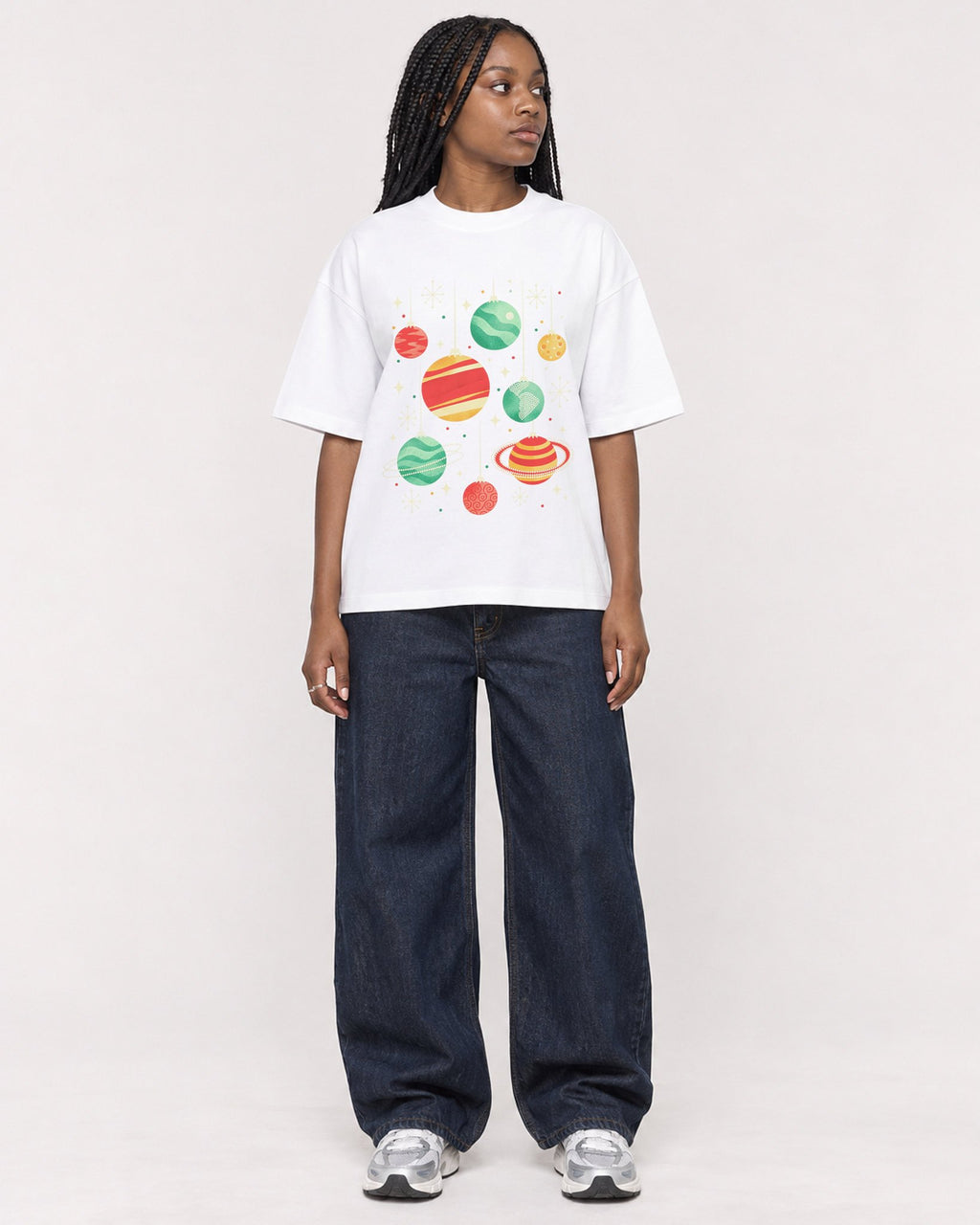 Mockup Boxy Heavyweight Tee White female full-body 04