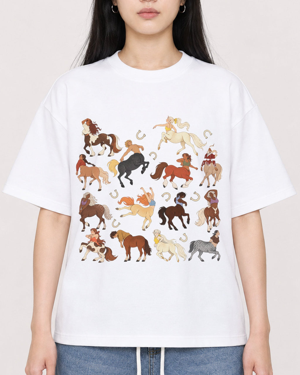 Mockup Boxy Heavyweight Tee White female close-up 01