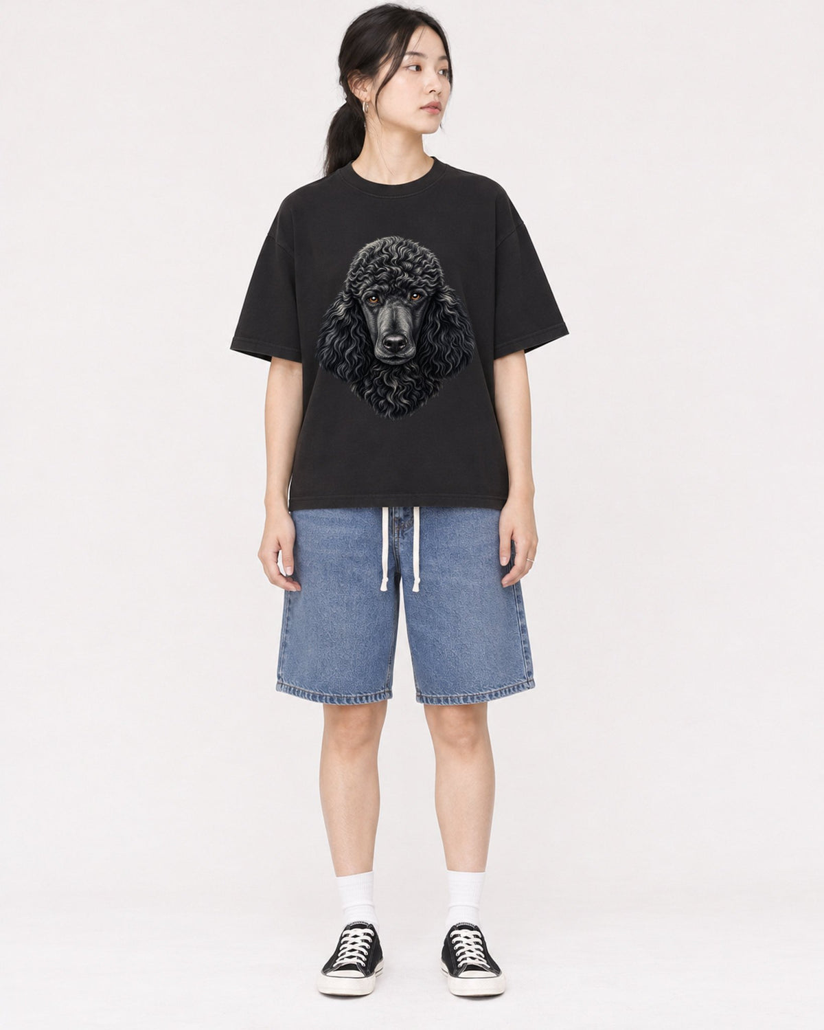 Mockup Boxy Heavyweight Tee Black female full-body 21