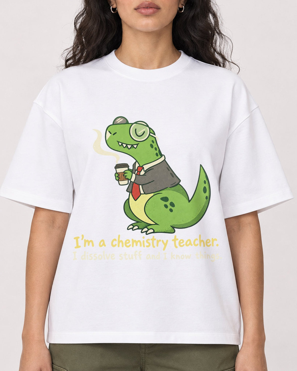 Mockup Boxy Heavyweight Tee White female close-up 07