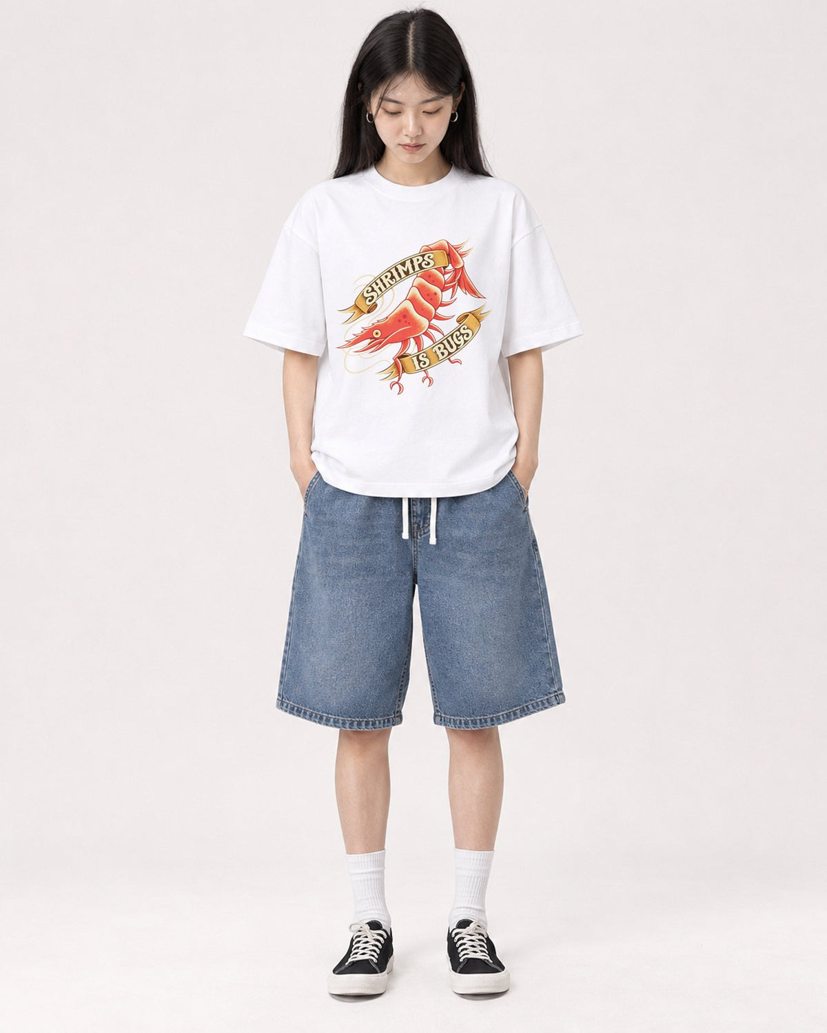 Mockup Boxy Heavyweight Tee White female full-body 01