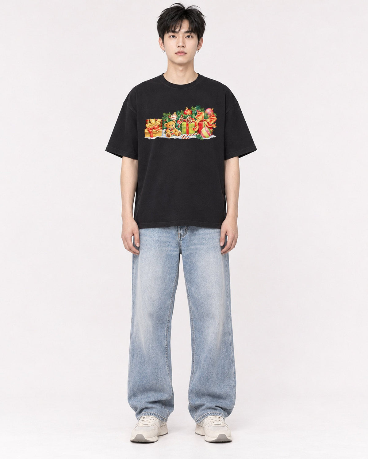 Mockup Boxy Heavyweight Tee Black male full-body 01
