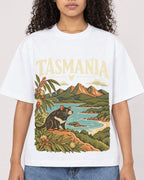 Mockup Boxy Heavyweight Tee White female close-up 10
