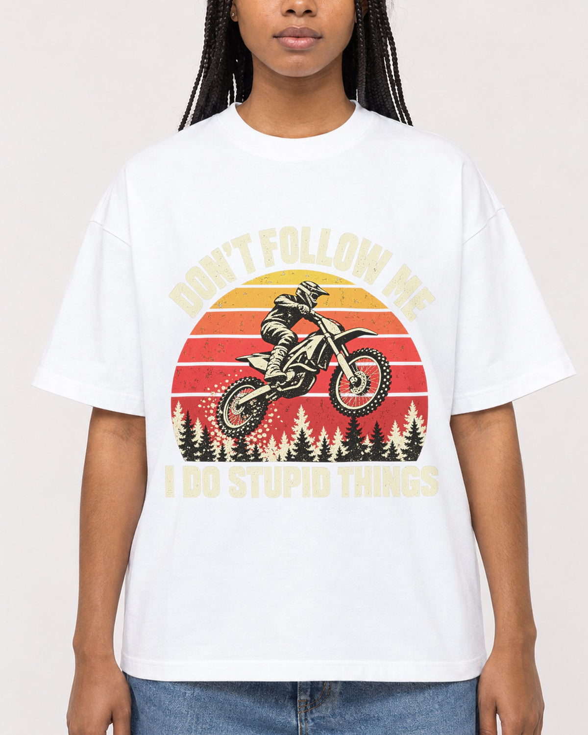 Mockup Boxy Heavyweight Tee White female close-up 45