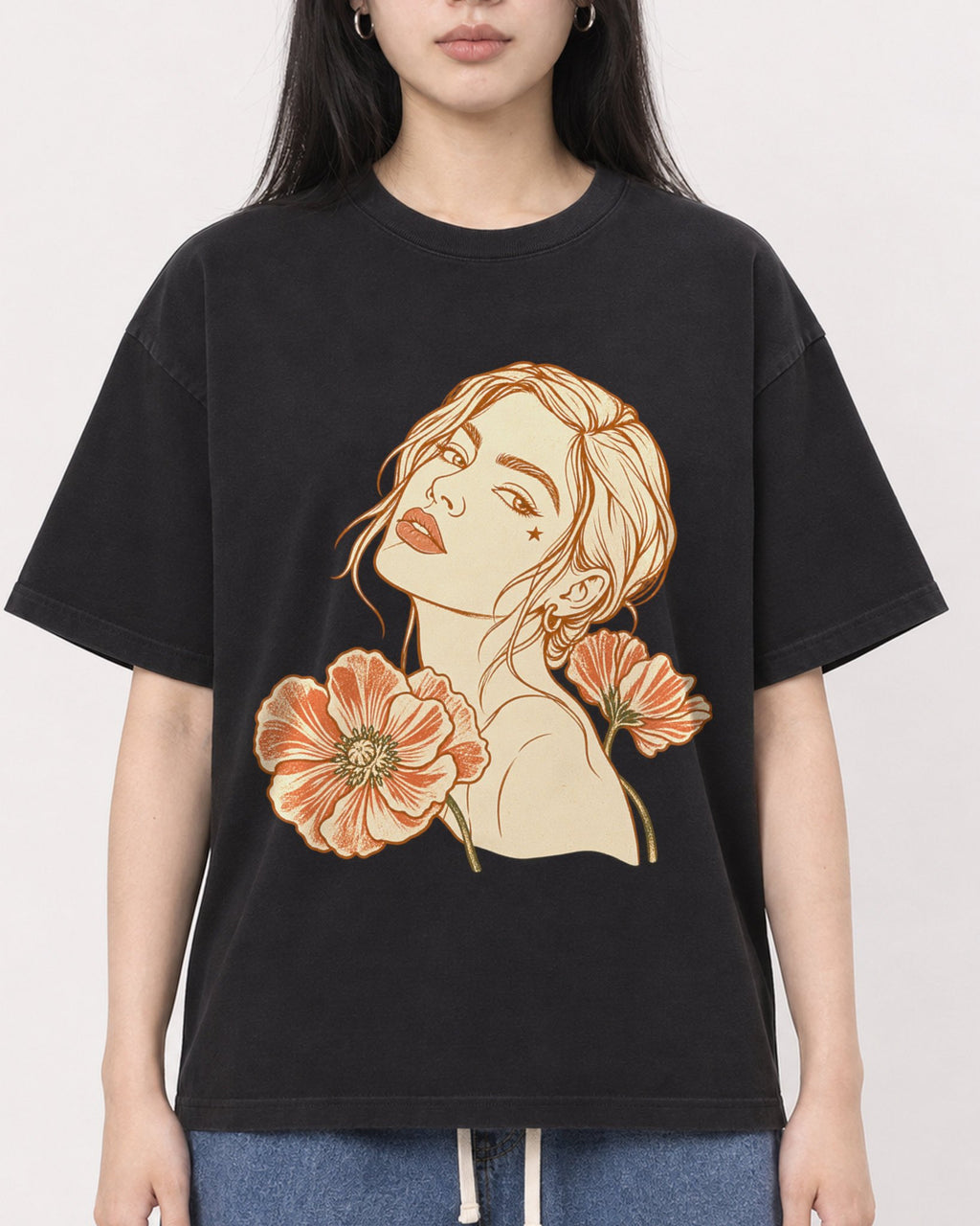 Mockup Boxy Heavyweight Tee Black female close-up 01