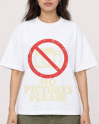 Mockup Boxy Heavyweight Tee White female close-up 02