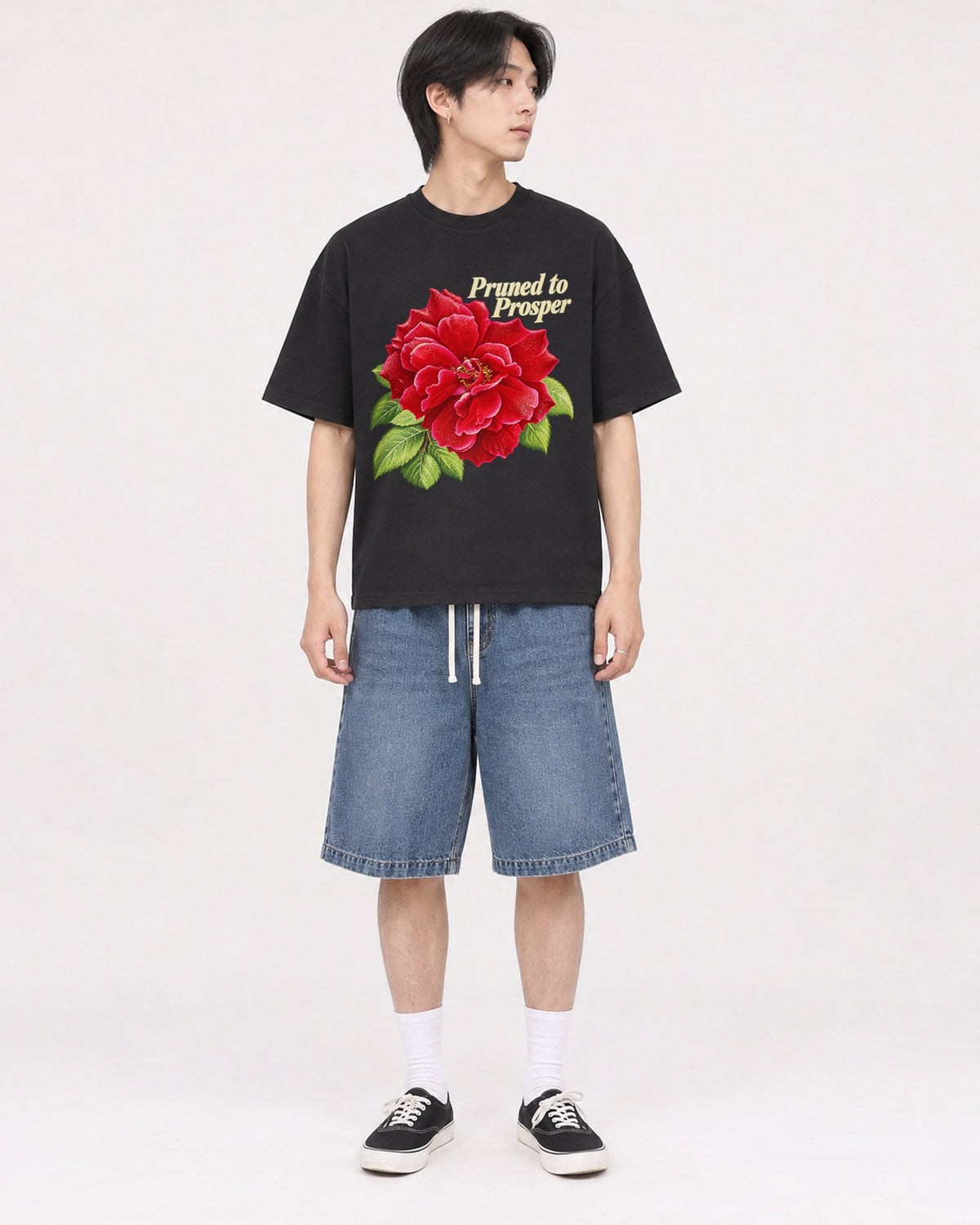 Mockup Boxy Heavyweight Tee Black male full-body 11