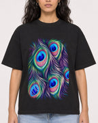 Mockup Boxy Heavyweight Tee Black female close-up 07