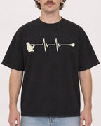 Mockup Boxy Heavyweight Tee Black male close-up 09