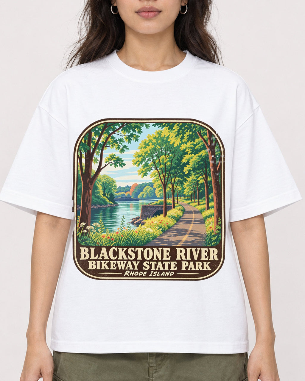 Mockup Boxy Heavyweight Tee White female close-up 02