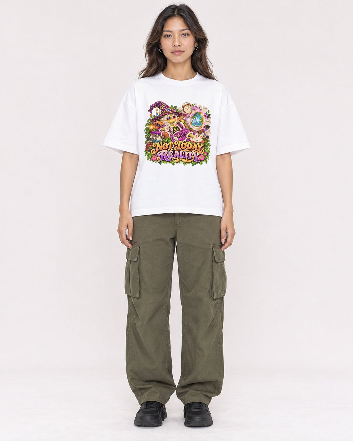 Mockup Boxy Heavyweight Tee White female full-body 02